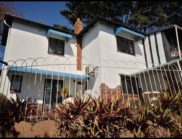 3 BEDROOM FREEHOLD FOR SALE IN SHERWOOD